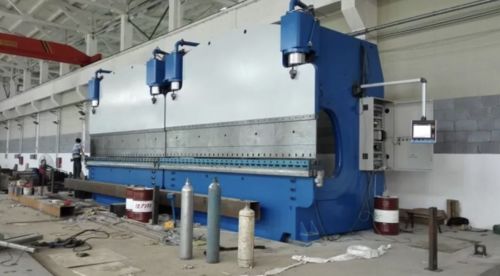 के बारे में नवीनतम कंपनी समाचार What are the advantages of CNC press brake?