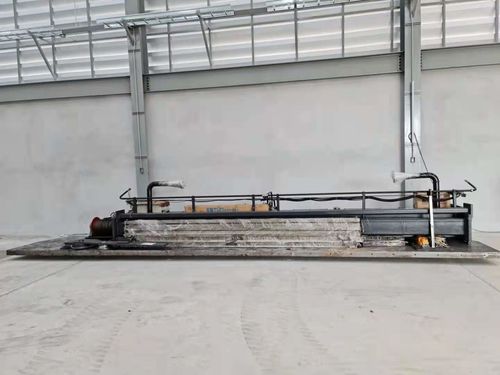 Latest company news about अगस्त 20,2021 को थाईलैंड ग्राहक की कार्यशाला में 8 मीटर लाइन लाइट पोल मशीनों की डिलीवरी की गई