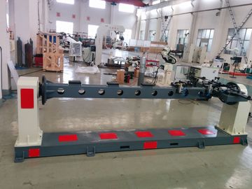 उच्च प्रेसिजन MDF धातु रोबोट वेल्डिंग मशीन औद्योगिक रोबोट शाखा 130W 150W