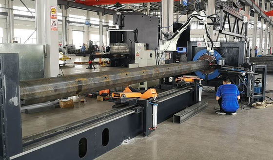 रोबोट बेस प्लेट वेल्डिंग मशीन मॉडल RW-120/300