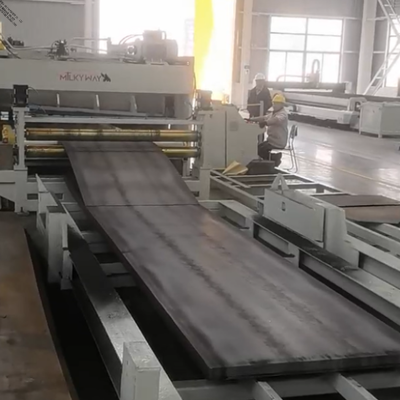 CTL12×1600 पूरी तरह से स्वचालित कट टू लेंथ लाइन 1600 मिमी चौड़ाई स्टील कॉइल्स के लिए 30 टन क्षमता के साथ