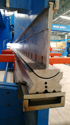 प्रकाश पोल उत्पादन लाइन के लिए डबल लिंक सीएनसी हाइड्रोलिक प्लेट झुकने मशीन