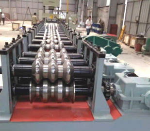 सीएमसी सीई रेलिंग 450 मिमी पैनल रोल बनाने की मशीन