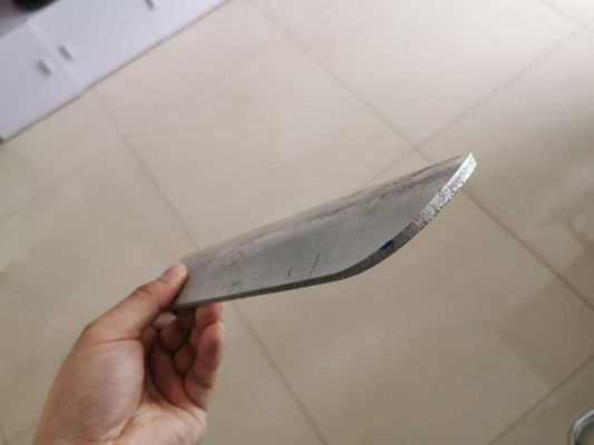 एल्यूमीनियम अष्टकोणीय और शंकु प्रकाश ध्रुव दरवाजा काटने की मशीन